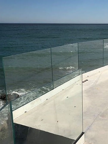 BARANDILLAS DE CRISTAL